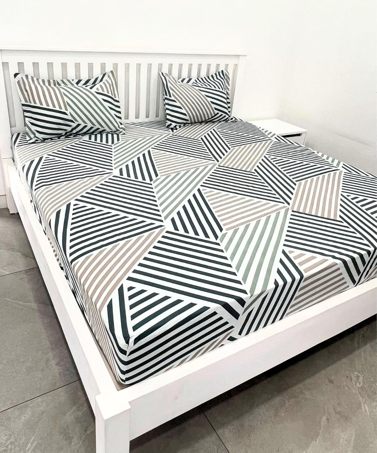 81dE-2b3-oL._SL1500_ Premium Geometric Grey Elastic Fitted Cotton King size Bedsheet with 2 Pillow covers |by Supreme Home collective - Image 1